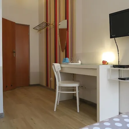 Goscinne Poselska 20